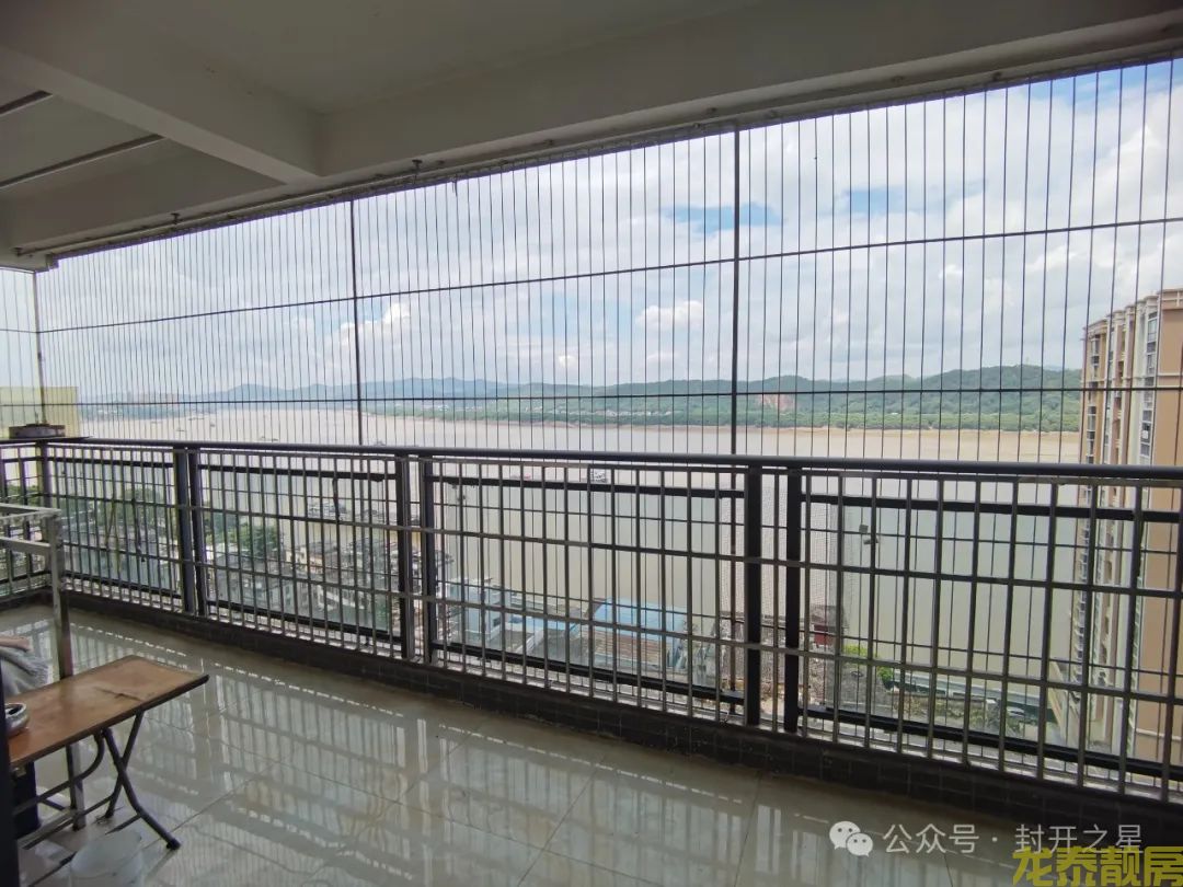 汇景湾 靓靓江景房 可以做5房