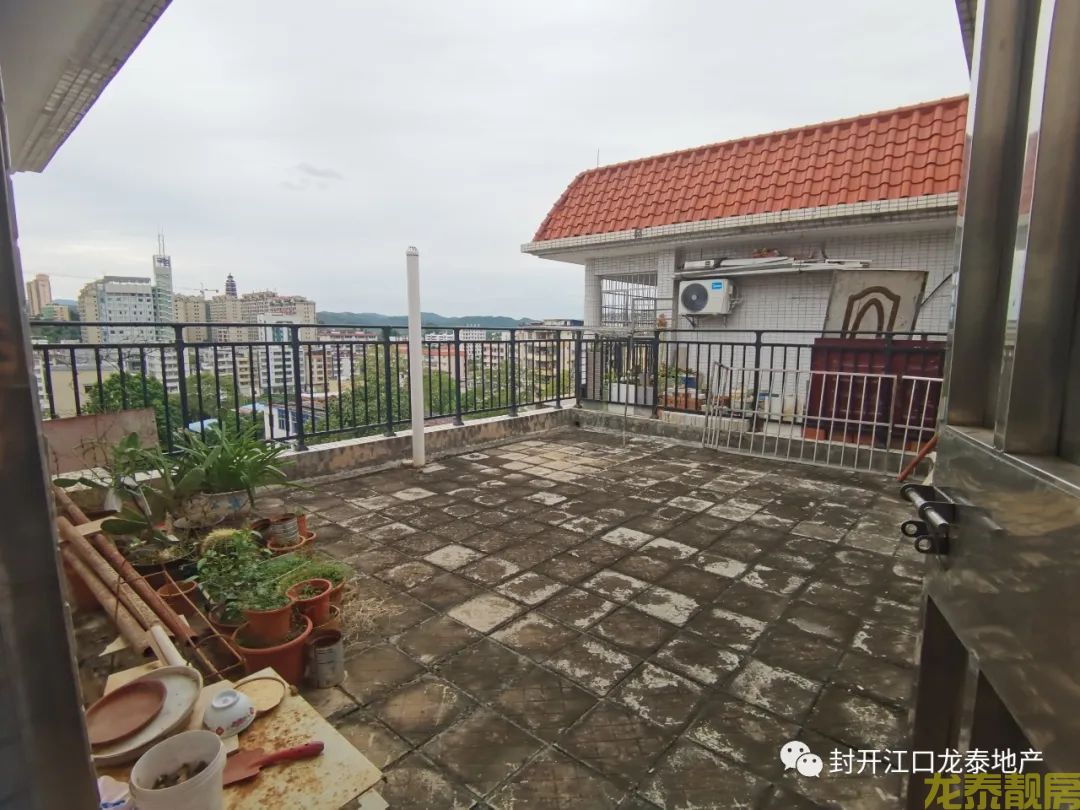 盛世莲花复式大5房 带平台花园