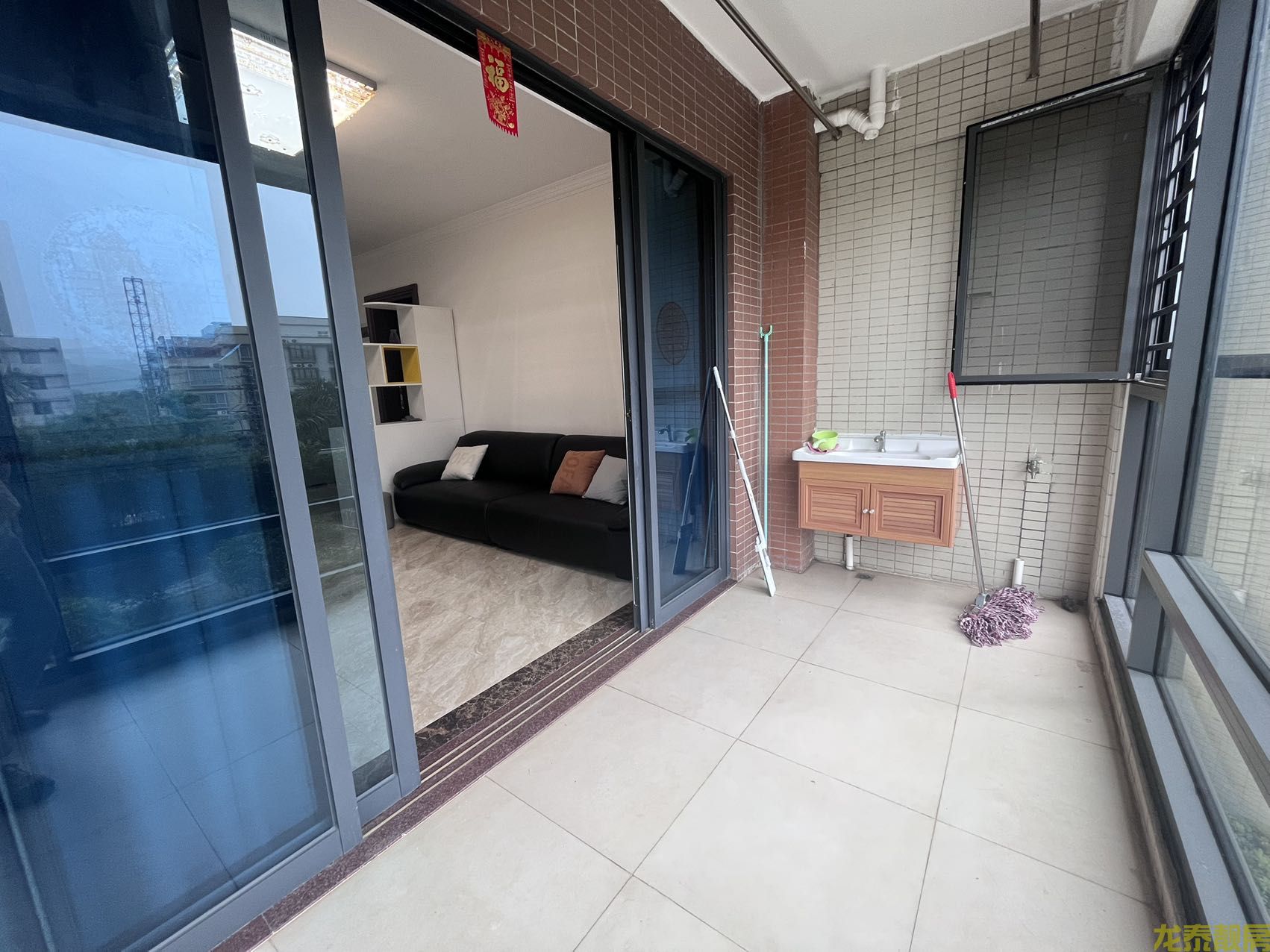 东丽新城精装三房