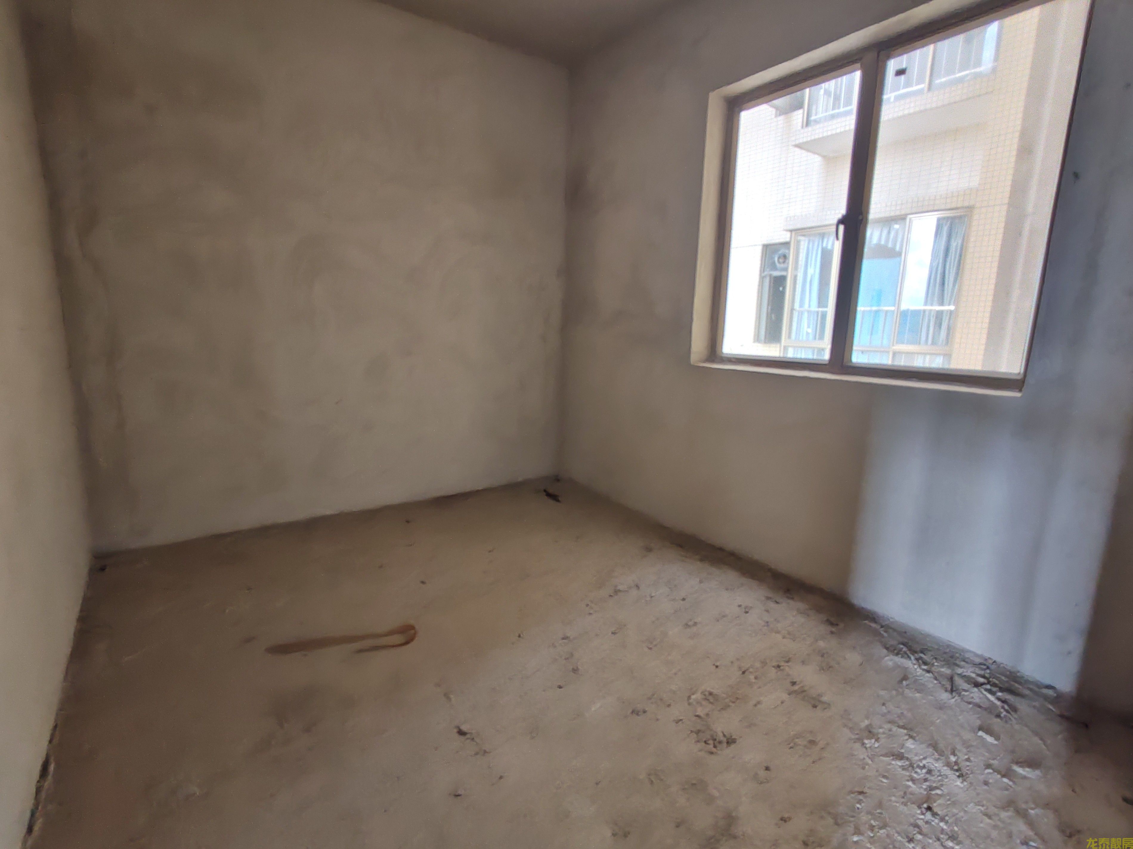 盛世商贸城电梯江景房