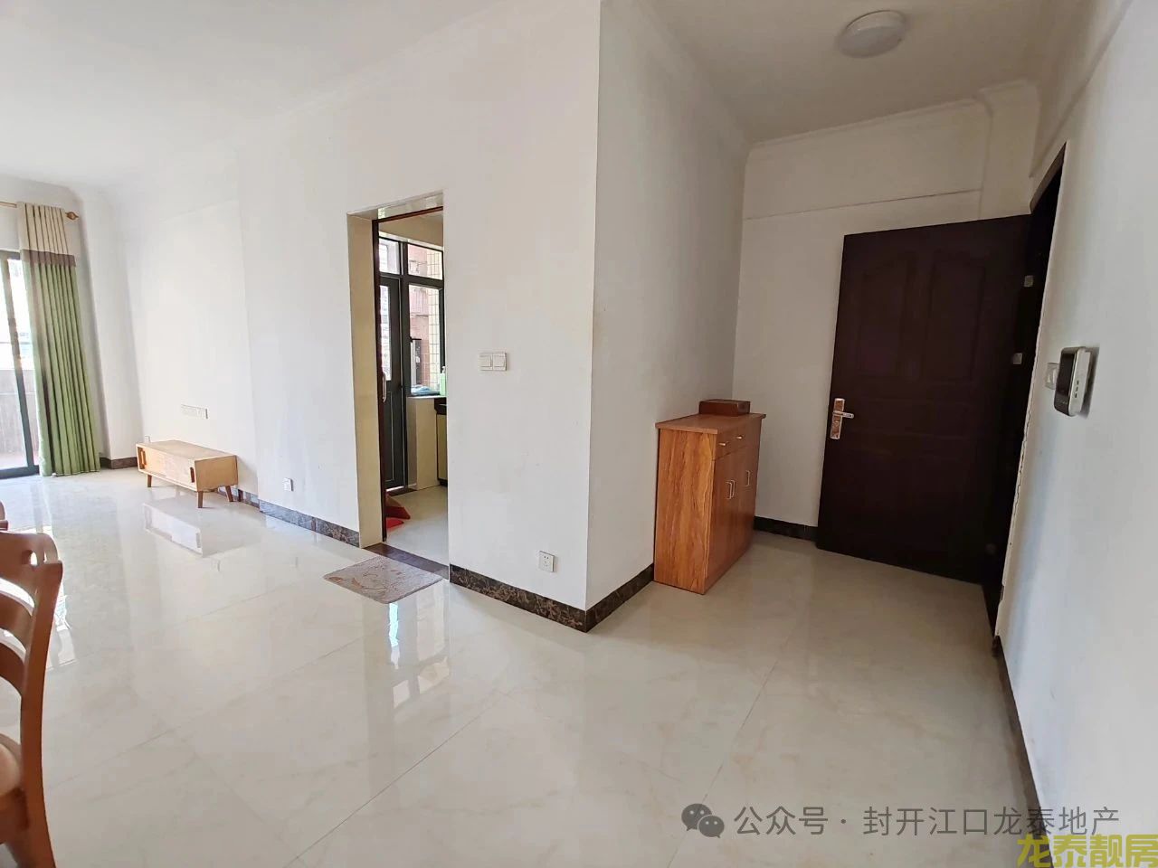 和富花园电梯中层采光好 地段靓 