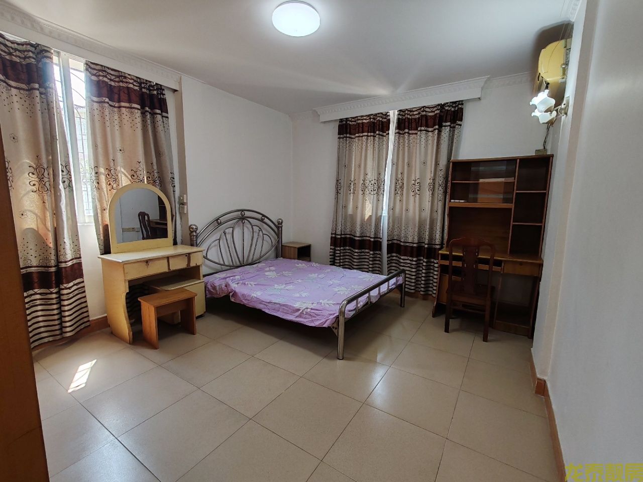 挖到宝！老城区精装三房